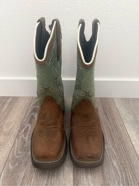 Women’s Classic Western Justin Boots